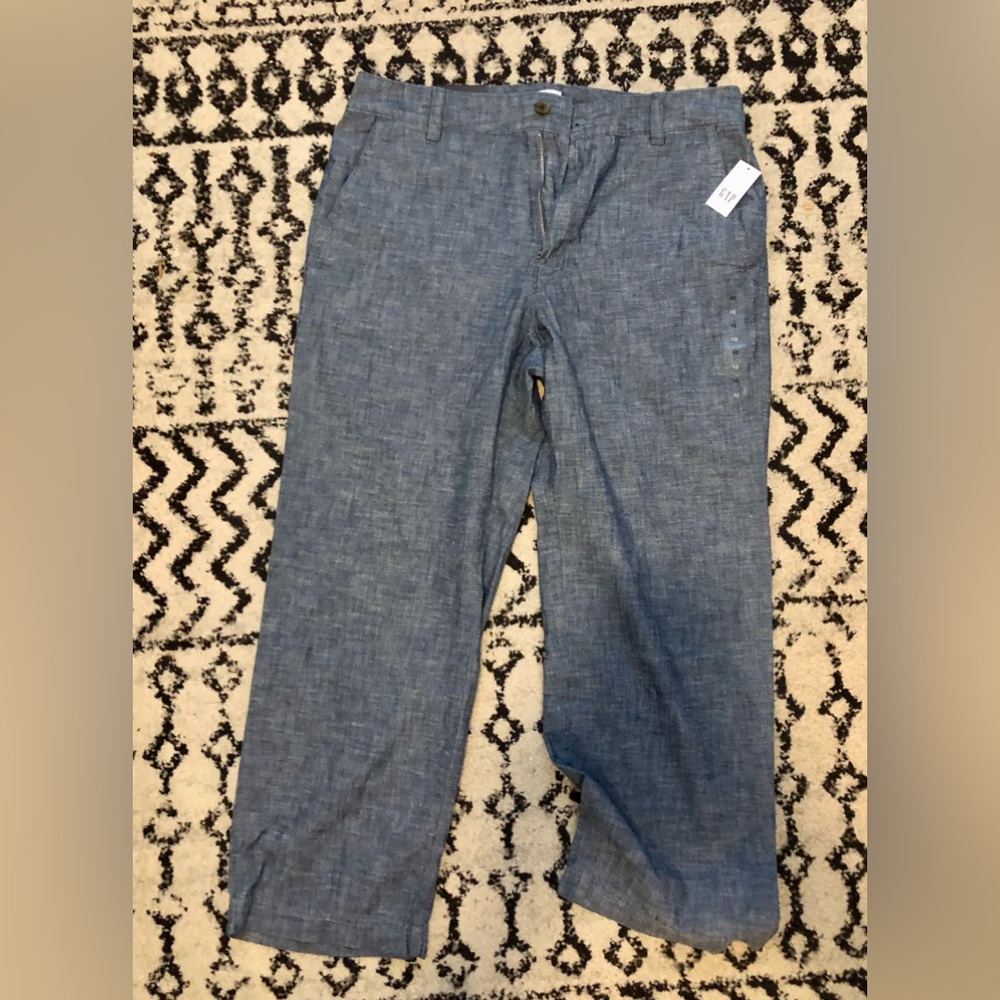 GAP girlfriend khaki pant